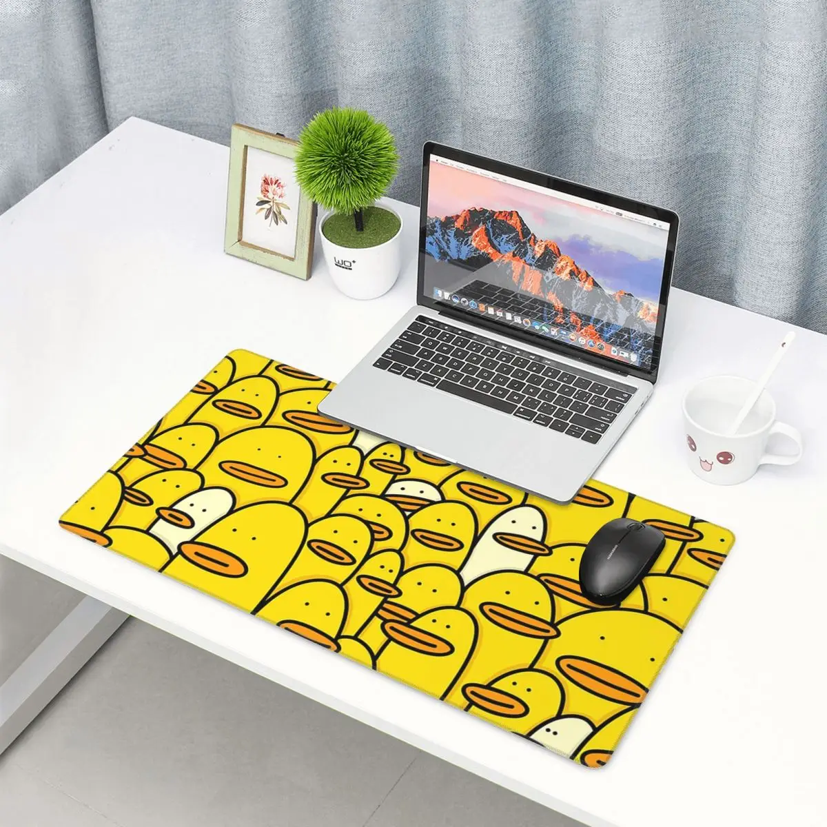 大型マウスパッド漫画黄色のラバーダックパターンゲーマーPCラ - Yellow Laptop Accessories のレビューと価格